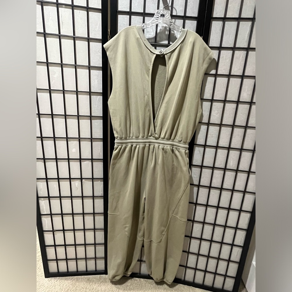 Listicle WATCH ME JUMPSUIT, FRENCH TERRY, OLIVE GREEN WOMEN SIZE L - Picture 6 of 13